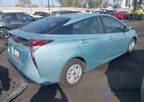2017 Toyota Prius Two z USA, uszkodzony, nr VIN JTDKBRFU9H3031209
